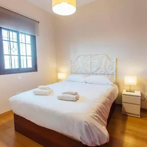 Duplex With Terrace- 5bd 3bth- Center , Sevilla España